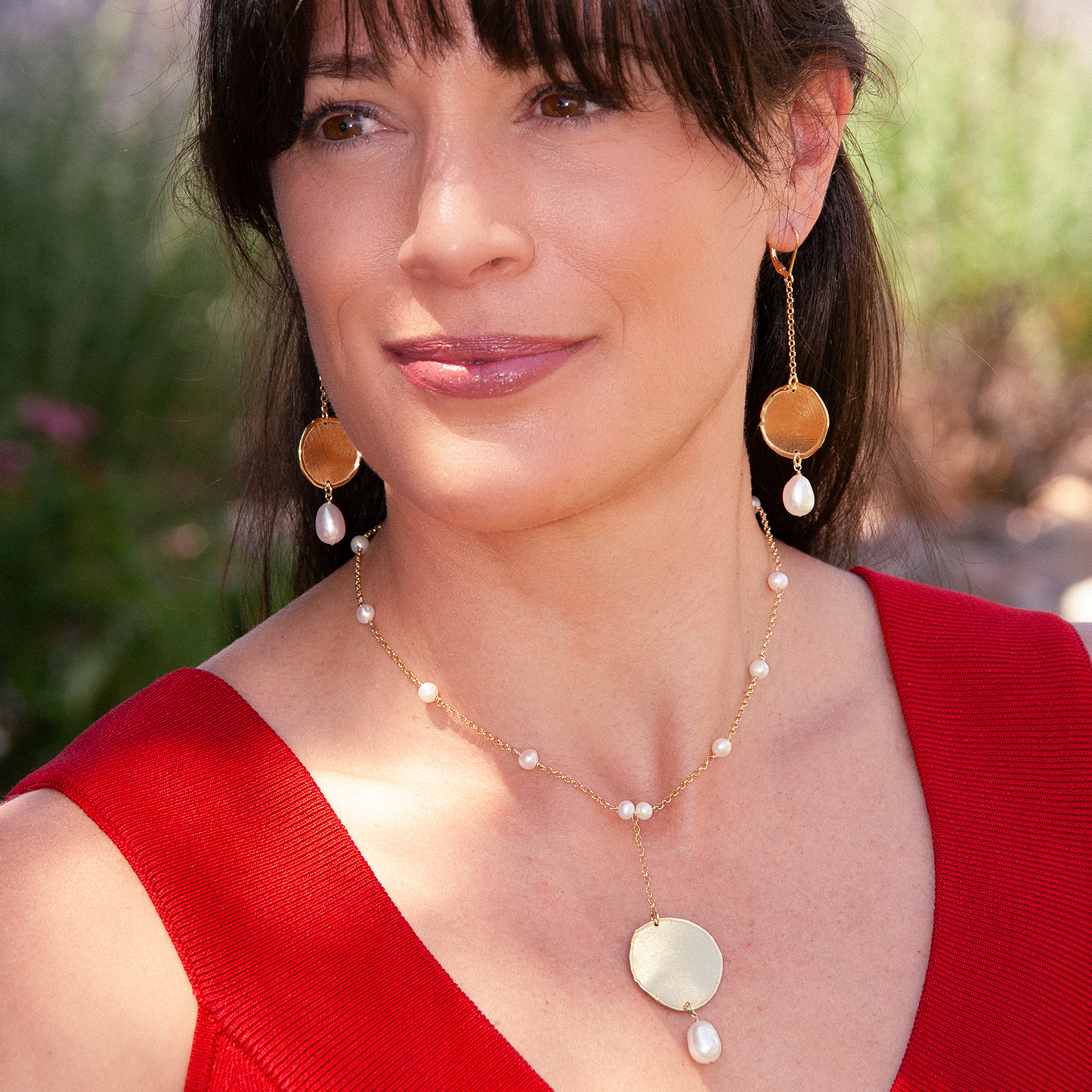 Gold Over Sterling White Pearl Satin Disc Y Necklace